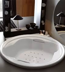 Si compone di due ante, con all'interno griglie zincate, dove riporre utensili di quotidiano utilizzo in cucina, come piatti e bicchieri, così da consentire una veloce e naturale asciugatura, permettendo allo stesso tempo di tenere in ordine l'ambiente. Vasca Bagno Idromassaggio Con Sensore Di Livello Con Doppia Seduta Interna Arredobagno E Cucine S R L S