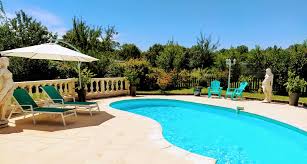 Location Maison De Vacances Avec Piscine En Charente Maritime Home Facebook