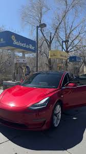 Say Hi to Reddy (Rojito in Spanish) I just brought this TM3 2020 AWD Long  Range 2 weeks ago and so far, I'm really impressed about the EV's. First  Tesla and EV