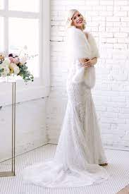 Faux Fur Shrug White In 2020 Bridal Shrug Faux Fur Shrug Faux Fur Bridal