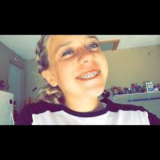 Mary Sinsel's Instagram, Twitter & Facebook