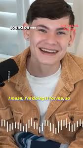 One question turned real awkward. His face said it all. Was it shade or  just playful chaos?