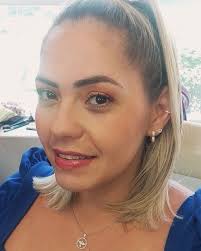 Beleza que transforma! ✨💄 No prédio da Maria Borba, 15