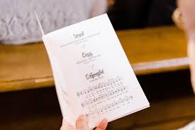 Wir verraten euch schritt für schritt die. Kirchenheft Fur Die Hochzeit Personalisiert Und Passend Zur Papeterie