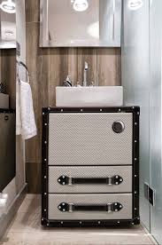 View our current range of 24 inch bathroom vanity cabinets. Coleccion Alexandra Luxury Modern Bathrooms Traveler Bathroom Vanity 21 Modern Badezimmer Miami Von Vizcaya Bath Houzz