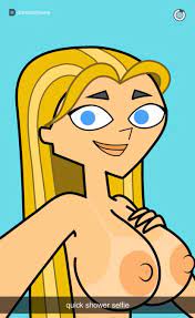 Lindsay - quick shower selfie (darkstarjeane) [Total Drama Island] :  rrule34