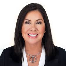 Cynthia Miracle's Instagram, Twitter & Facebook