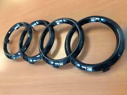 Nouveau Logo Audi De Calandre A3 S3 Rs3 A4 S4 Rs4 A6 S6 Rs6 Des 2008 Original En 2020 Rs6 Rs4 Audi