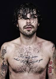 Simon Neil ~ Born Simon Alexander Neil 31 August 1979 (age 36) in Irvine,  North Ayrshire, Scotland. Scottish vocalist, guitarist, and songwriter. He  is known for his work in the bands Biffy