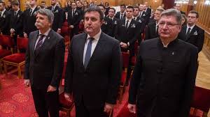 2000 óta a magyar kereskedelmi és iparkamara for faster navigation, this iframe is preloading the wikiwand page for parragh lászló. Parragh Laszlo Magyarorszag Az Eu Egyik Legfejlettebb Digitalis Orszaga Lesz 24 Hu