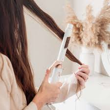 Advantages of hairstyles with curls for medium hair. Top 10 Best Curling Irons For All Hair Types Reviews 2021 Rank Style