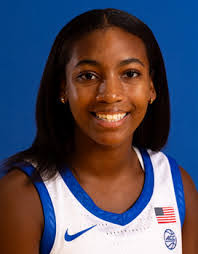 Brenna Wise's Instagram, Twitter & Facebook