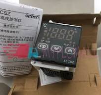 NEW Omron E5CSZ-Q1T Temperature Controller E5CSZQ1T (1pcs)