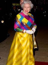 Elizabeth i was the queen of england whose reign of 45 years is popularly referred to as the elizabethan era. Queen Elizabeth Ii Height Weight Age Fashion Queen Elizabeth Queen Elizabeth Ii