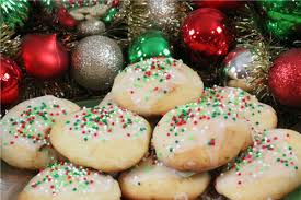 This easy take on italian christmas cookies will be an instant holiday classic thanks to pillsbury sugar cookie dough, a speedy glaze and festive candy sprinkles. Italian Christmas Cookies Recipes Cooking With Nonna