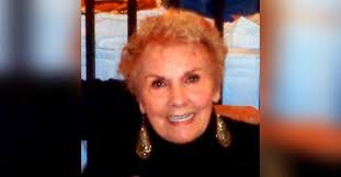 Nancy Nardi's Instagram, Twitter & Facebook