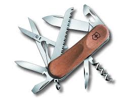 Epingle Sur Couteau Suisse