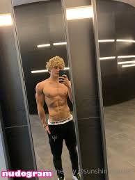 cute_hunks  sunshynefree Nude Leaks OnlyFans Photo 35 - v2.1 | dvir.ru