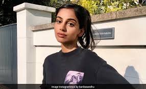 Find out which is the latest banita sandhu tweet and updates. Banita Sandhu Addresses Misinformation About Why She Refused To Isolate In Government Hospital