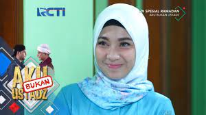 Lewat sebuah video di instagram yang diunggah di instagram pada kamis (10/6/2021), dia berbagi pengalaman tersebut. Aku Bukan Ustadz Ada Apa Ya Dinda Mau Ketemu Fahri 27 Mei 2018 Youtube