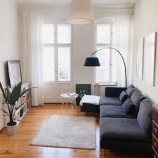 597 mietwohnungen berlin wohnungssuche berlin von privat & makler sowie mietgesuche für wohnung mieten berlin jetzt mietgesuch inserieren und chancen erhöhen. Modernes Wohnzimmer In Schonen Altbauwohnung In Berlin Wohnung Wohnen Altbauwohnung