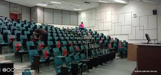 Bilik kuliah adalah program televisyen cina yang dihoskan oleh televisyen pusat china (cctv), di mana para sarjana dari pelbagai disiplin dijemput untuk memberikan ceramah. Dewan Kuliah Pusat Ums Photos Facebook