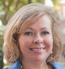 Lana Ehrlich's Instagram, Twitter & Facebook