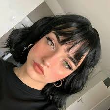 Black hairstyle buns with bangs maatkara design. Black Shoulder Length Wavy Hair Short Hair Styles Short Hair With Bangs Short Grunge Hair