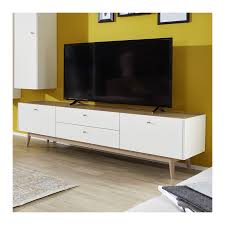 Ce joli meuble, en plus d'accueillir. Meuble Tv Blanc Avec Tiroirs En Bois Au Style Scandinave Par So Inside
