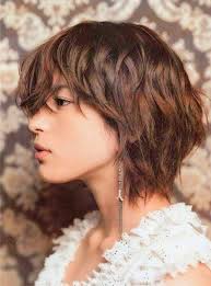 25 Trending Short Layered Haircuts Inspiration Godfather Style Short Wavy Haircuts Short Layered Haircuts Haircuts For Wavy Hair