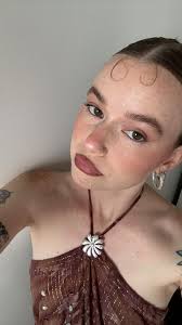 i’m hating everything in my closet atm so i wore this skirt as a dress