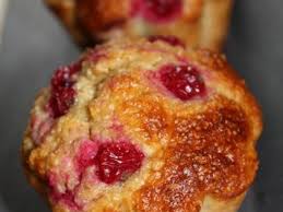 Muffins Moelleux Au Son D Avoine Banane Et Groseille Recette Ptitchef Recette Muffins Moelleux Recette Gouter Moelleux
