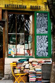 Shakespeare And Company Fabulous Book Store In Paris And A Perfect Place To Spend A Rainy Afternoon Antiquarian Books Bookstore Paris