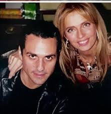 Paula Benard's Instagram, Twitter & Facebook