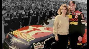 Nascar drivers teams and sponsors. Freak Accident Leaves Davey Allison S Widow With Unknown Injuries Country Music Nation