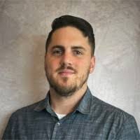 Kyle Schweizer's Instagram, Twitter & Facebook