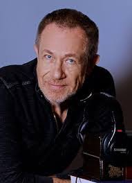 Michael Viner's Instagram, Twitter & Facebook