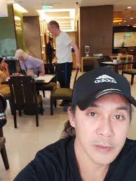 Owen Almerol Refesada (@owentoyo) • Instagram photos and videos