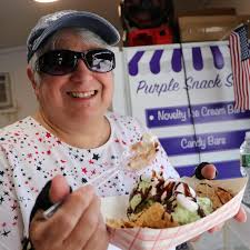 City hopes 'Food Truck Fridays' turns Arms Park into dining destination