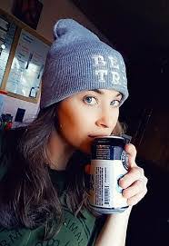 Raven Mack's Instagram, Twitter & Facebook