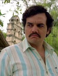 Wagner Moura En Narcos 2015 Pablo Escobar Escobar Tony Montana