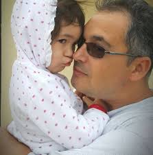 Puțină lume știe că Zoltan Kadar, antrenorul secund al lui Young Boys Berna  este membru DDB și s-a implicat activ în salvarea lui Dinamo în perioada în  care soarta clubului atârna de