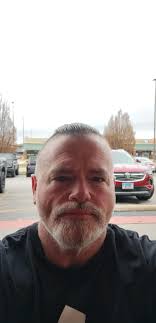 Good afternoon! I'm trying to post n AE World for the first time, but I  can't figure out how to not be anonymous. Any help would be great!