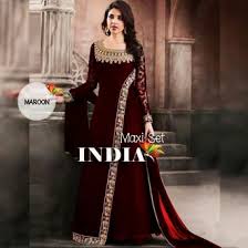 Jubah ini sangat cocok dipakai saat akhad nikah, dengan bordir asli manual (hand made) menjadikan tampilan jubah pengantin ini semakin elegan dan mewah dengan benang berwarna gold. Harga Abaya India Murah Dan Terbaru Agustus 2021 Bukalapak