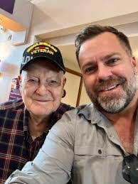 Randall Swift's Instagram, Twitter & Facebook