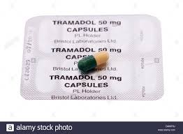 Eine Blisterpackung Von Bristol 50mg Tramadol Kapseln Auf Weissem Hintergrund Stockfotografie Alamy