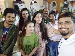 Sudeep Hosts A Party For The Bigg Boss Kannada Season 6 Contestants Filmibeat This season will have 18 contestants. bigg boss kannada season 6 contestants