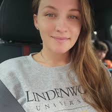 Heather clouse me and kails friend are friends. Lives in diff states. Chill  out girl.