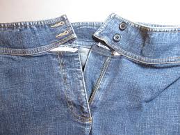 Don't throw away those good pants just because the zipper came off track. How To Replace A Broken Zipper On Jeans Or Pants Craftsy