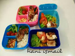 Jadi disini kami kongsikan idea bekal anak ke sekolah yang telah dikongsikan oleh puan sue aleen di laman facebooknya. Menu Bekal Ke Pejabat Yang Saya Dah Amalkan By Hani Ismail